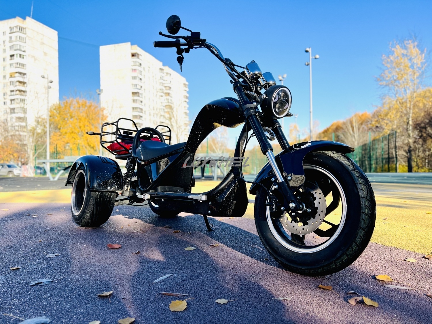 Скутер электрический Skyboard Trike Chopper 2000